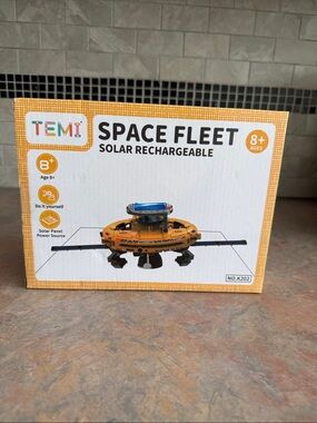 STEM 6-in-1 Solar Space Fleet Kit DIY Rechargeable Build Set 8+